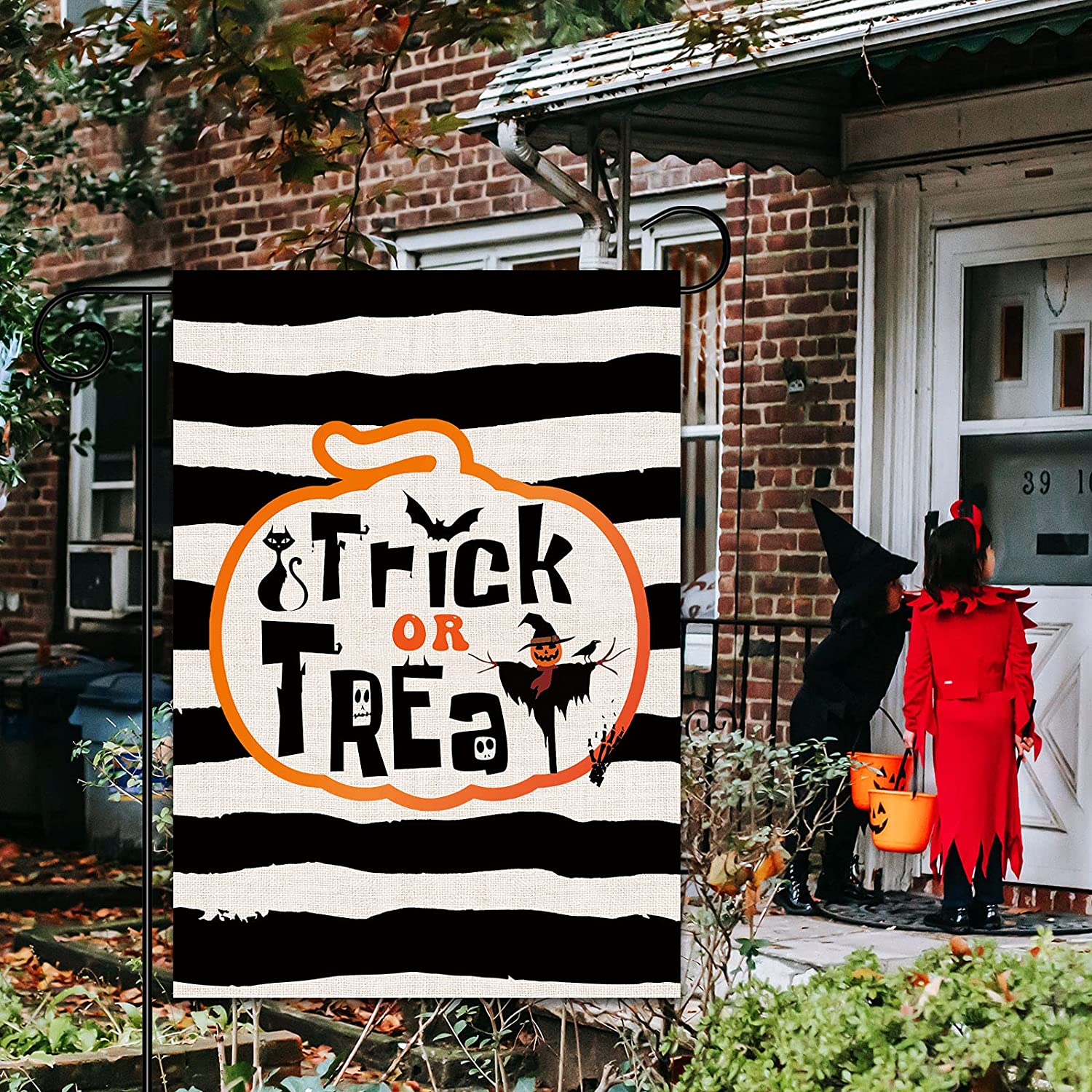 2 Pcs Double-Sided Trick or Treat Halloween Flags 12 x 18 (Stripe, Pumpkin)
